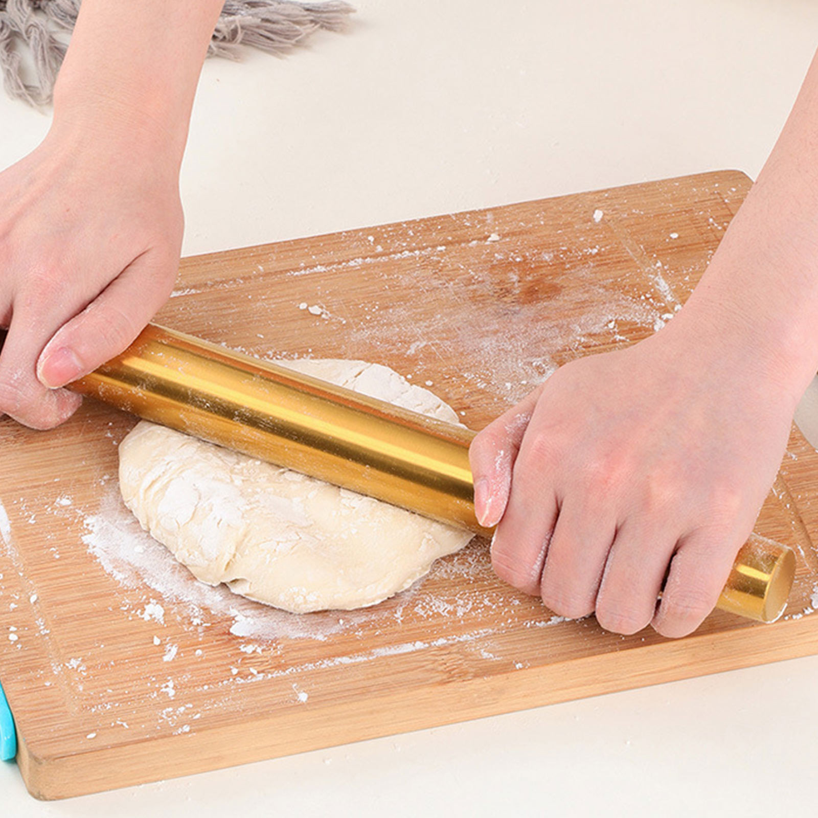 Kitchen Gadgets Gold - Rouleau à pâtisserie en acier inoxydable
